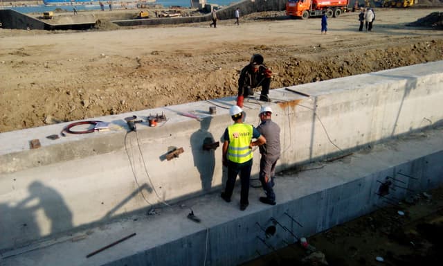 Testing the strength of concrete