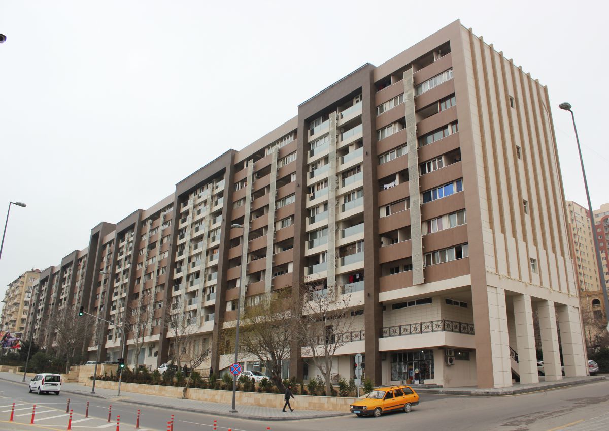 Reconstruction of existing 7-8-storey residential buildings on Nariman Narimanov Avenue 5724.55, Baku city